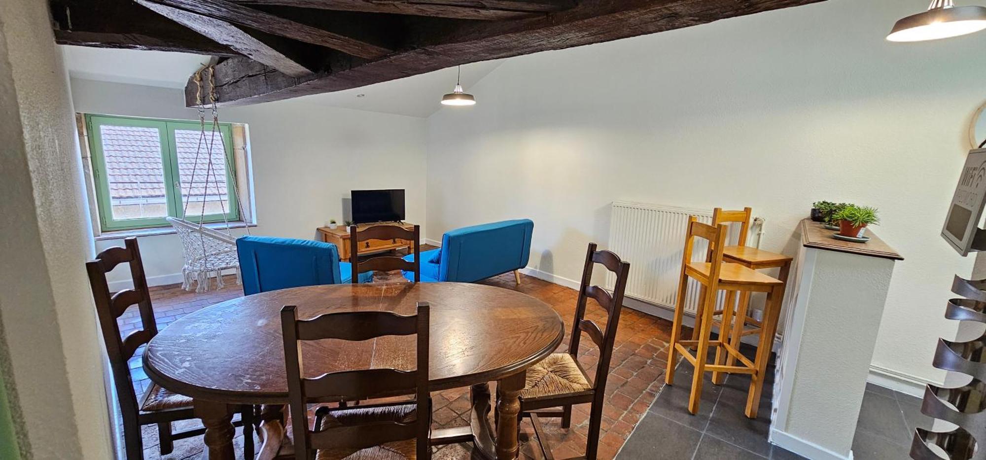 Le Petit Grenette Apartment Charlieu ภายนอก รูปภาพ